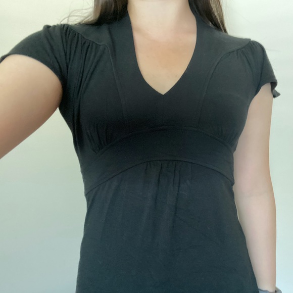 Simple Black Blouse - Picture 1 of 3